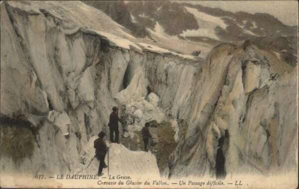 Dauphine Grave