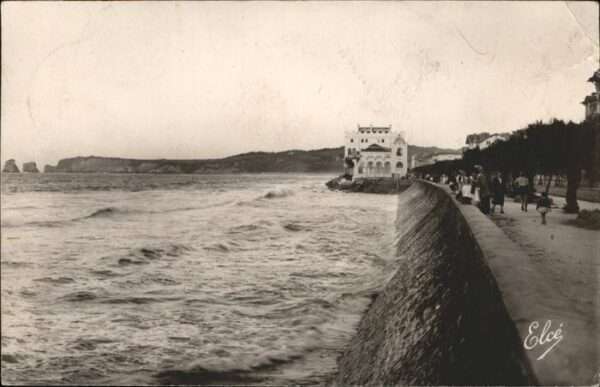 Hendaye Pyrenees Atlantiques Plage Le Casino