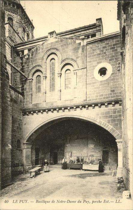 Le Puy-en-Velay Basilique de Notre Dame