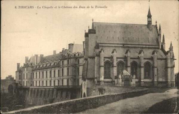 Thouars  Deux-Sevres la Chapelle Chateau des Ducs
