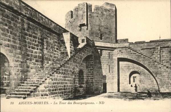 Aigues-Mortes Tour Bourguignons
