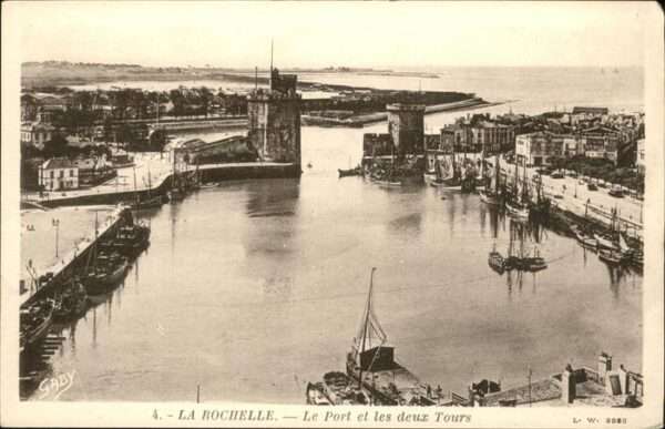 La Rochelle Charente-Maritime Port deux Tours