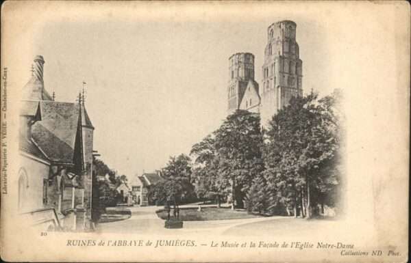 Jumieges Ruines Abbaye