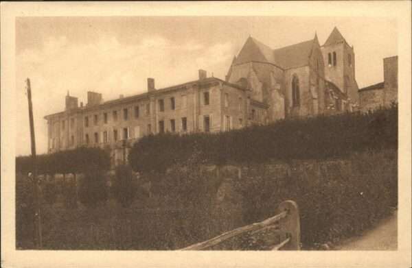 Celles aint-Flour Eglise Abbaye de Notre Dame