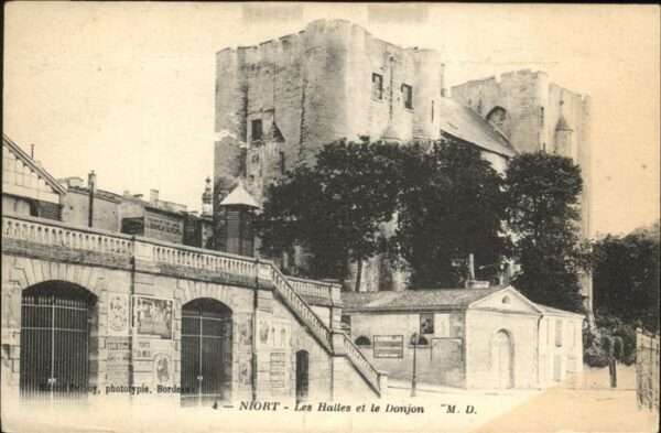 Niort 79 Les Halles Donjon