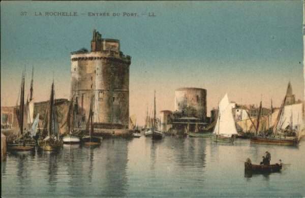 La Rochelle Charente-Maritime Entree du Port