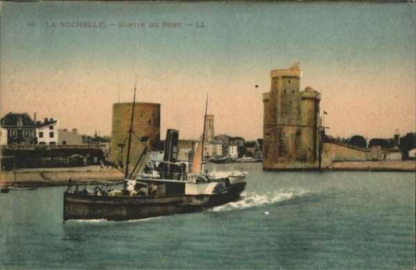 La Rochelle Charente-Maritime Sortie du Port