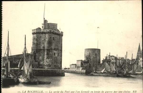 La Rochelle Charente-Maritime Sortie du Port