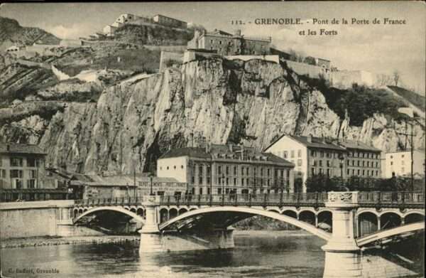 Grenoble Pont de la Porte France