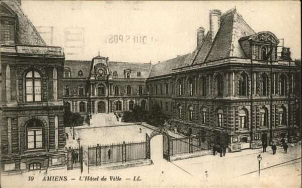 Amiens Hotel de ville