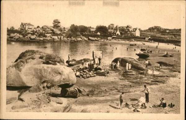 Ploumanach Plage St. Guiree
