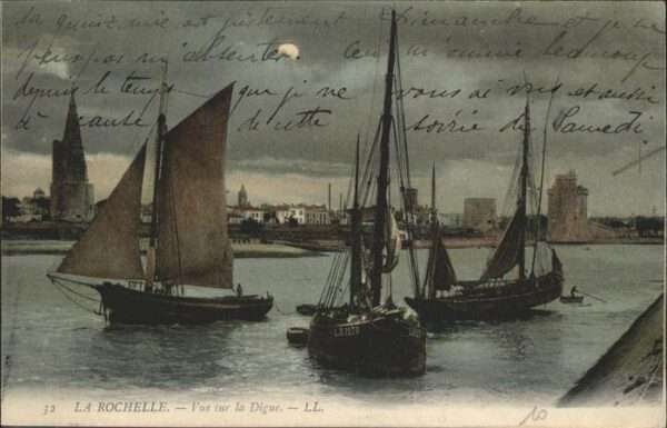 La Rochelle Charente-Maritime Vue sur la Digue