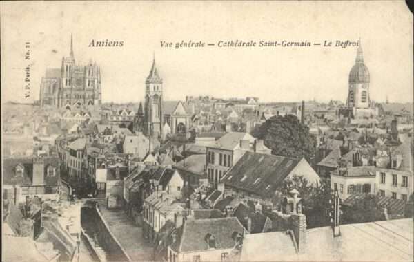 Amiens vue generale le Beffroi