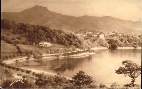 Hendaye Pyrenees Atlantiques Pic de la Haya