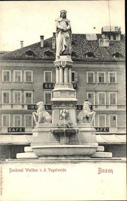 Bozen Suedtirol Denkmal Walther von der Vogelweide