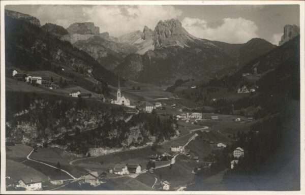 Dolomiti Cristino verso Pizzes na Cir