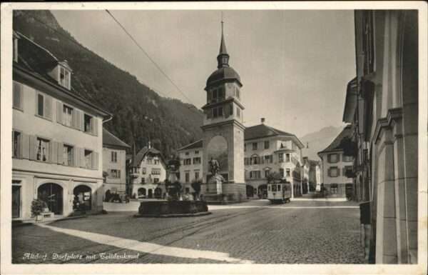 Altdorf  UR Dorfplatz Telldenkmal
