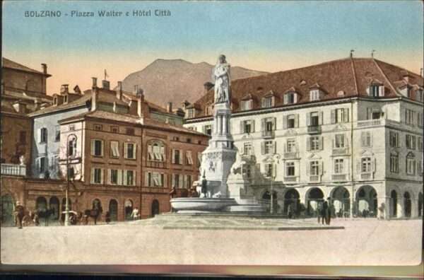 Bolzano Piazza Walter e Hotel Citta