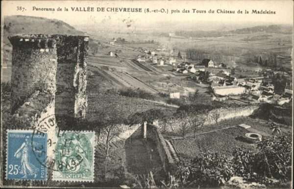 Vallee de Chevreuse Tours du Chateau de la Madeleine