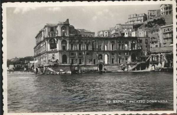 Napoli Neapel Palazzo Donn Anna