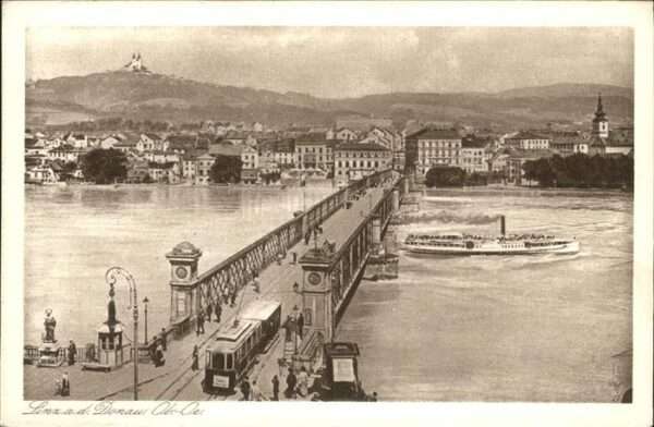 Linz Donau Donaubrücke Dampfer