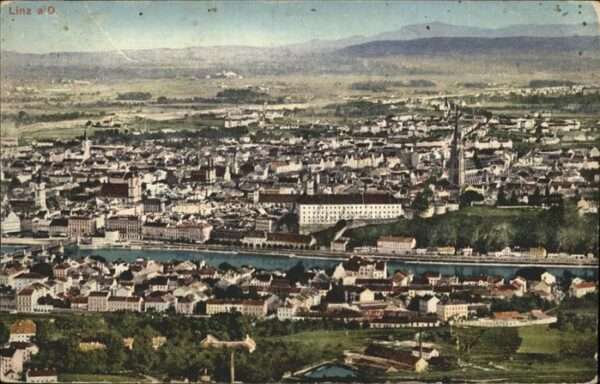 Linz Donau Gesamtansicht