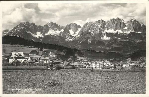 Kitzbuehel Tirol Gesamtansicht Wilder Kaiser