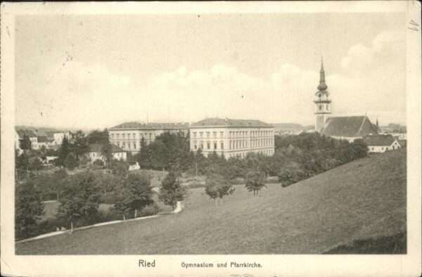 Ried Tirol Pfarrkirche Gymnasium