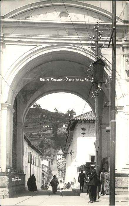 Quito Arco de la Reina
