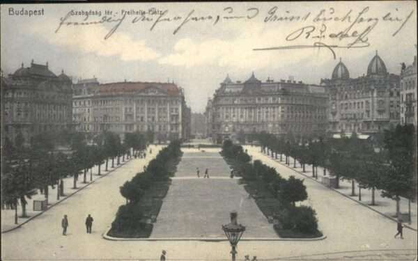Budapest Freiheitsplatz