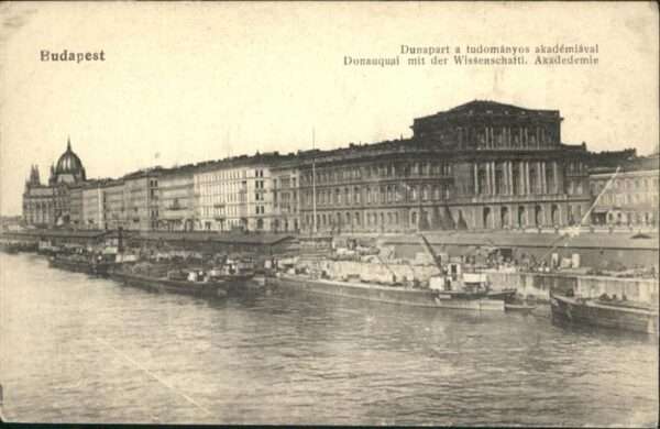 Budapest Donauquai Akademie