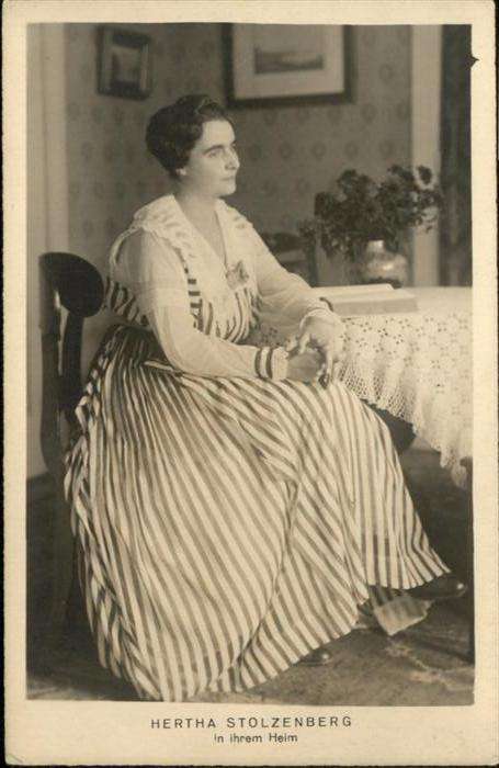 Schauspieler Hertha Stolzenberg