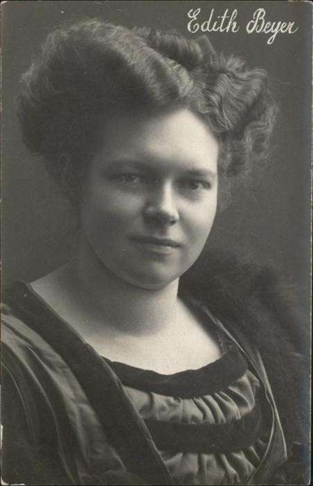 Schauspieler Edith Beyer