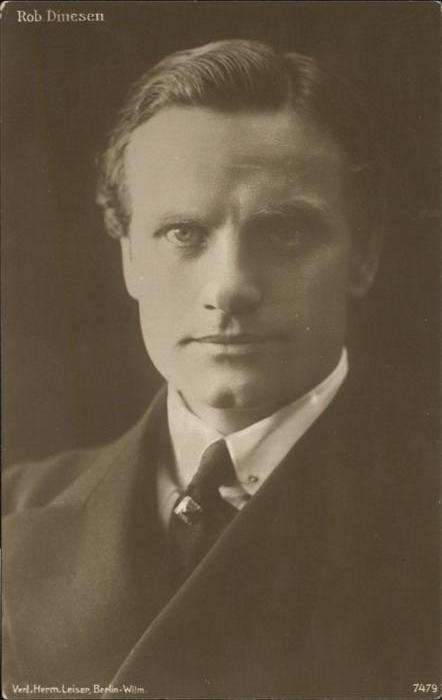 Schauspieler Rob Dinesen