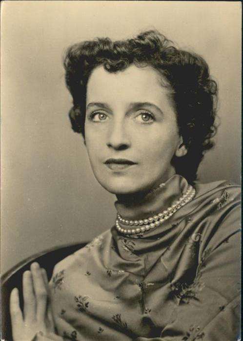 Schauspieler Ursula Reiss