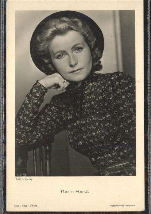 Verlag Film-Foto-Verlag Nr. Karin Hardt A 3777/1 Hutmode