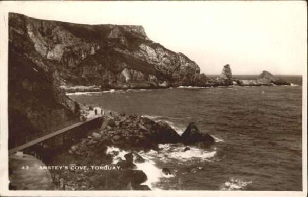Torquay Ansteys Cove