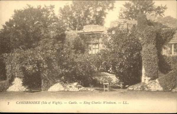 Carisbrooke Castle
King charles Windown