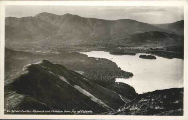 Keswick Catbells Derwentwater, 
Skiddax