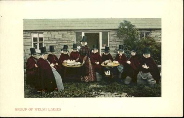 Trachten Welsh Ladies