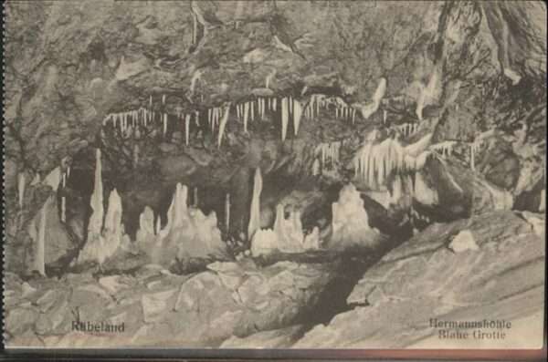 Hoehlen Caves Grottes Hermannshöhle Blaue Grotte Tropfstein