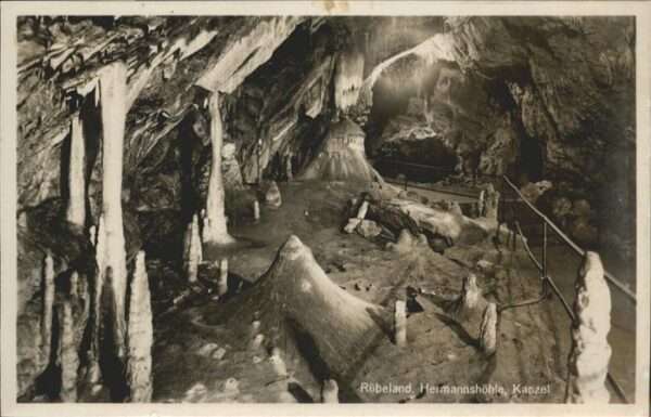 Hoehlen Caves Grottes Rübeland Hermannshöhle Kanzel Tropfstei
