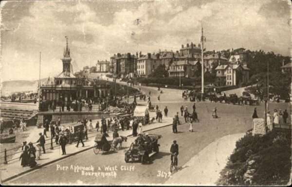 Bournemouth West Cliff
Pier Approach