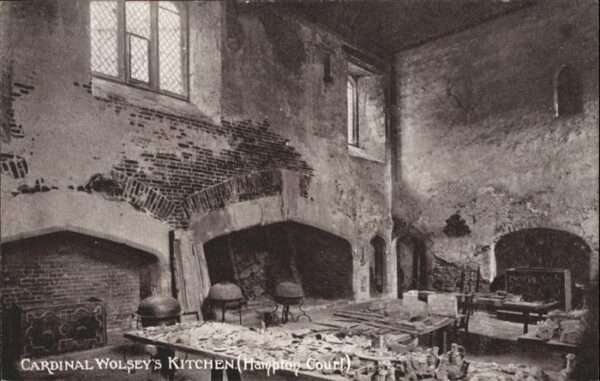 Hampton Court Cardinal Wolsey`s Kitchen