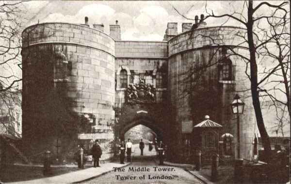 London Middle Tower
Tower of London