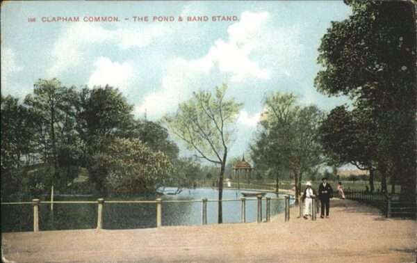 Clapham Common Pond
Bath Stand