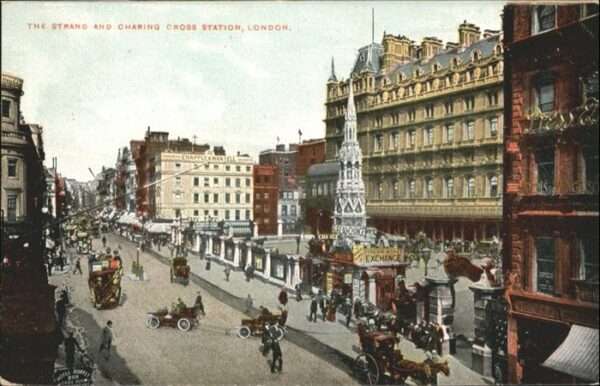 London Strand
Charing Cross Station