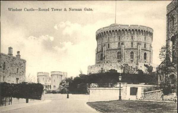 Windsor Castle Round Tower Norman Gate