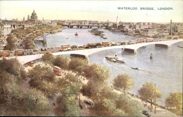 London Waterloo Bridge Schiff