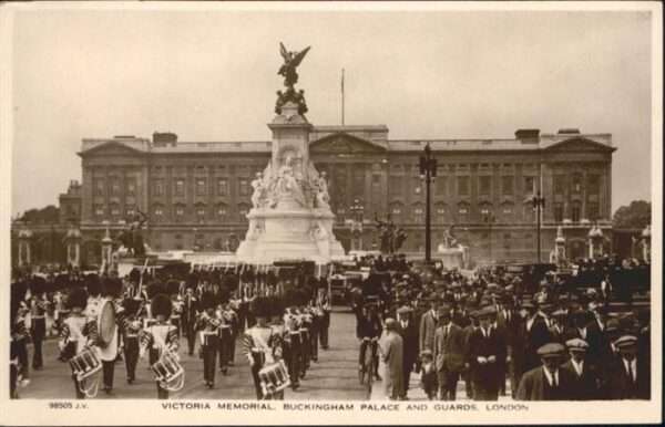 London Victoria Memorial Buckingham Palace Gua